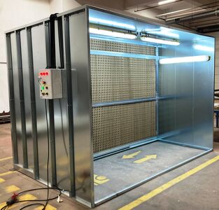 liquid spray booth